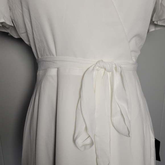NWT Lulus Rise To The Occasion Wrap Dress White Bridal Shower Party V Veck SM - Picture 7 of 14